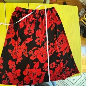 vintage stretchy red and black floral skirt
